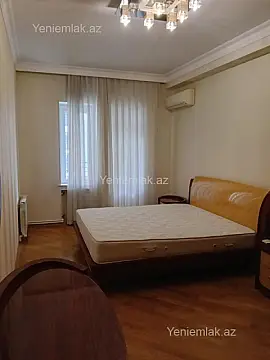 Satılır 4 otaqlı yeni tikili 200 m²