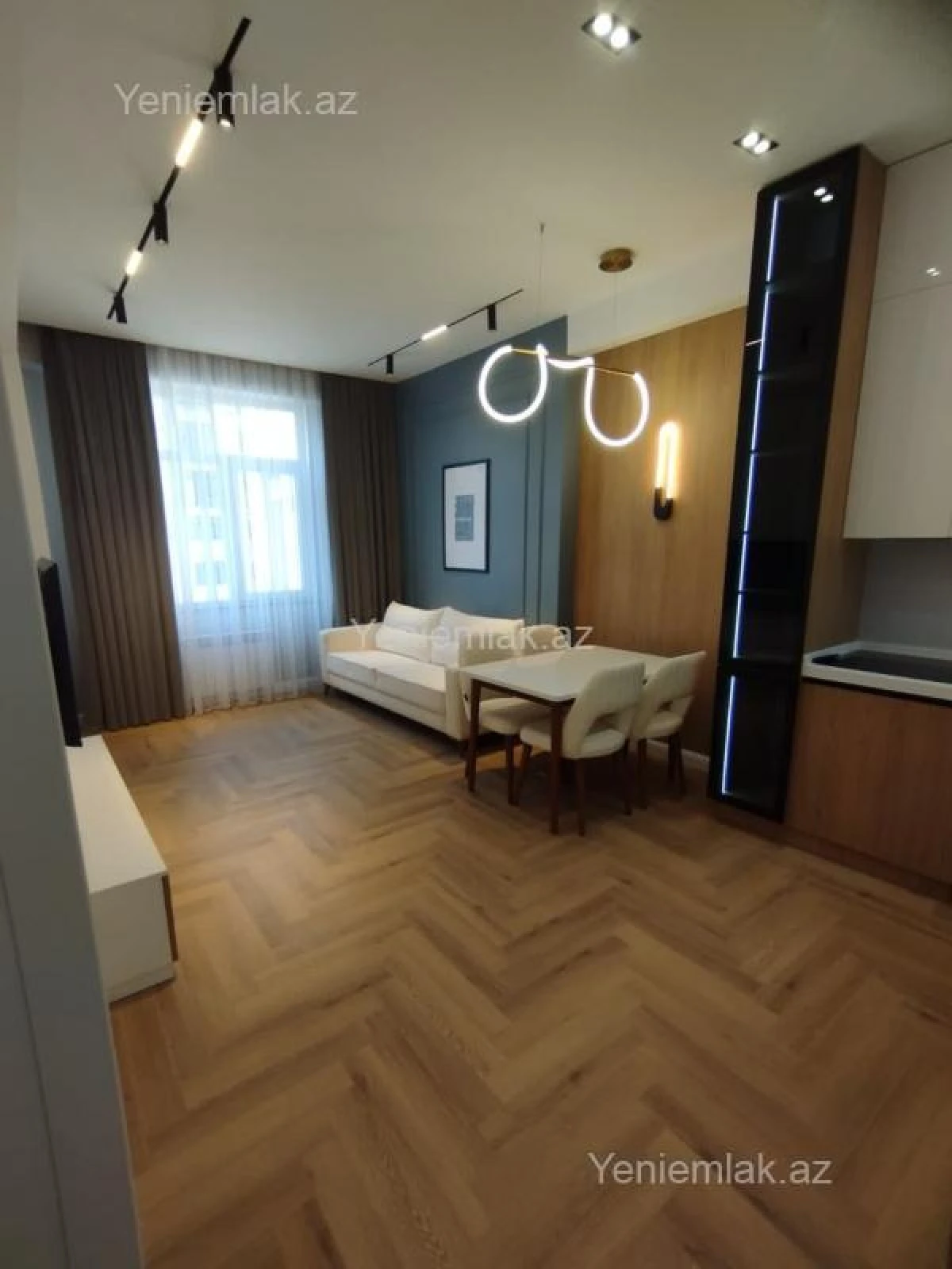 Satılır 2 otaqlı yeni tikili 60 m²