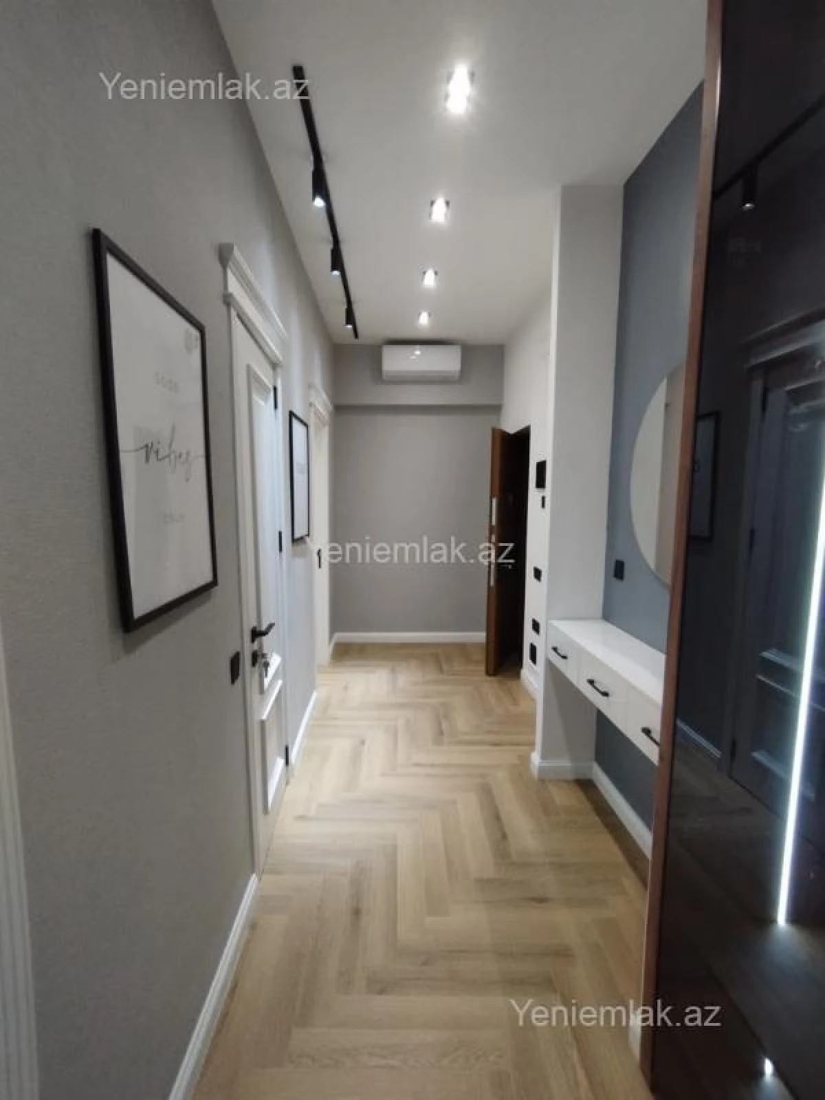 Satılır 2 otaqlı yeni tikili 60 m²