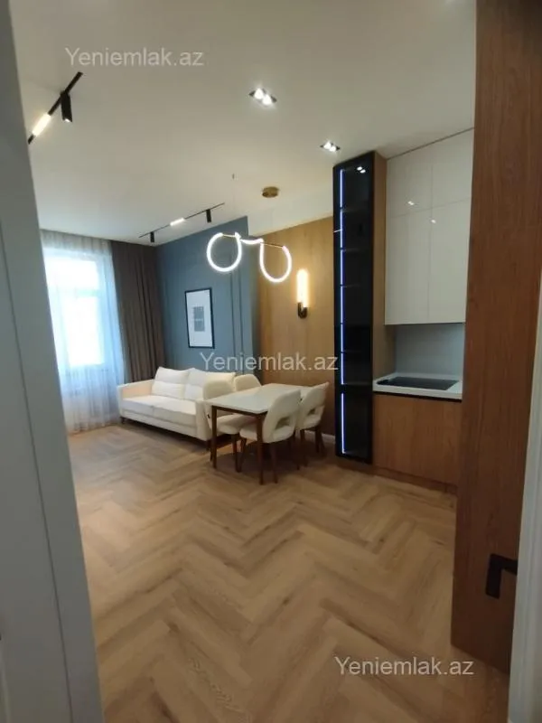 Satılır 2 otaqlı yeni tikili 60 m²