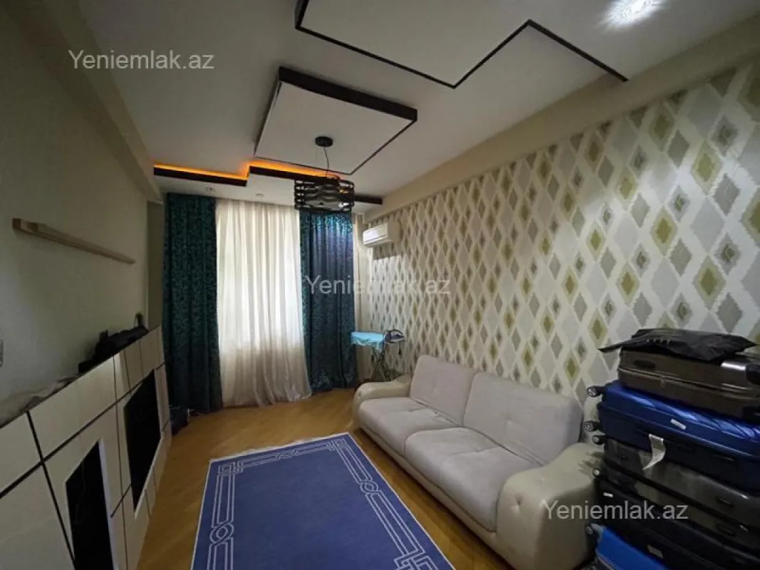 Satılır 5 otaqlı yeni tikili 205 m²