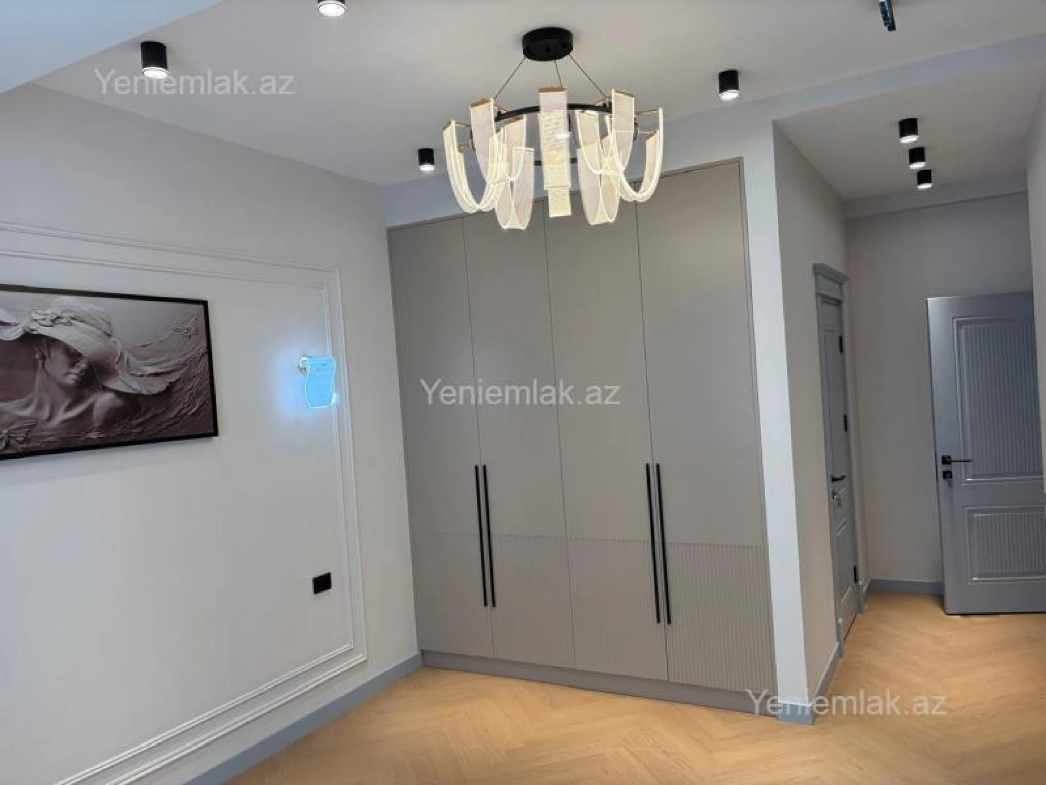 Satılır 4 otaqlı yeni tikili 117 m²