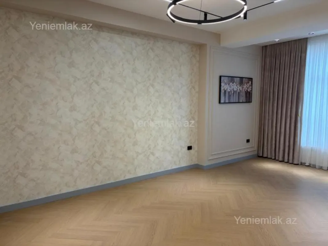 Satılır 4 otaqlı yeni tikili 117 m²