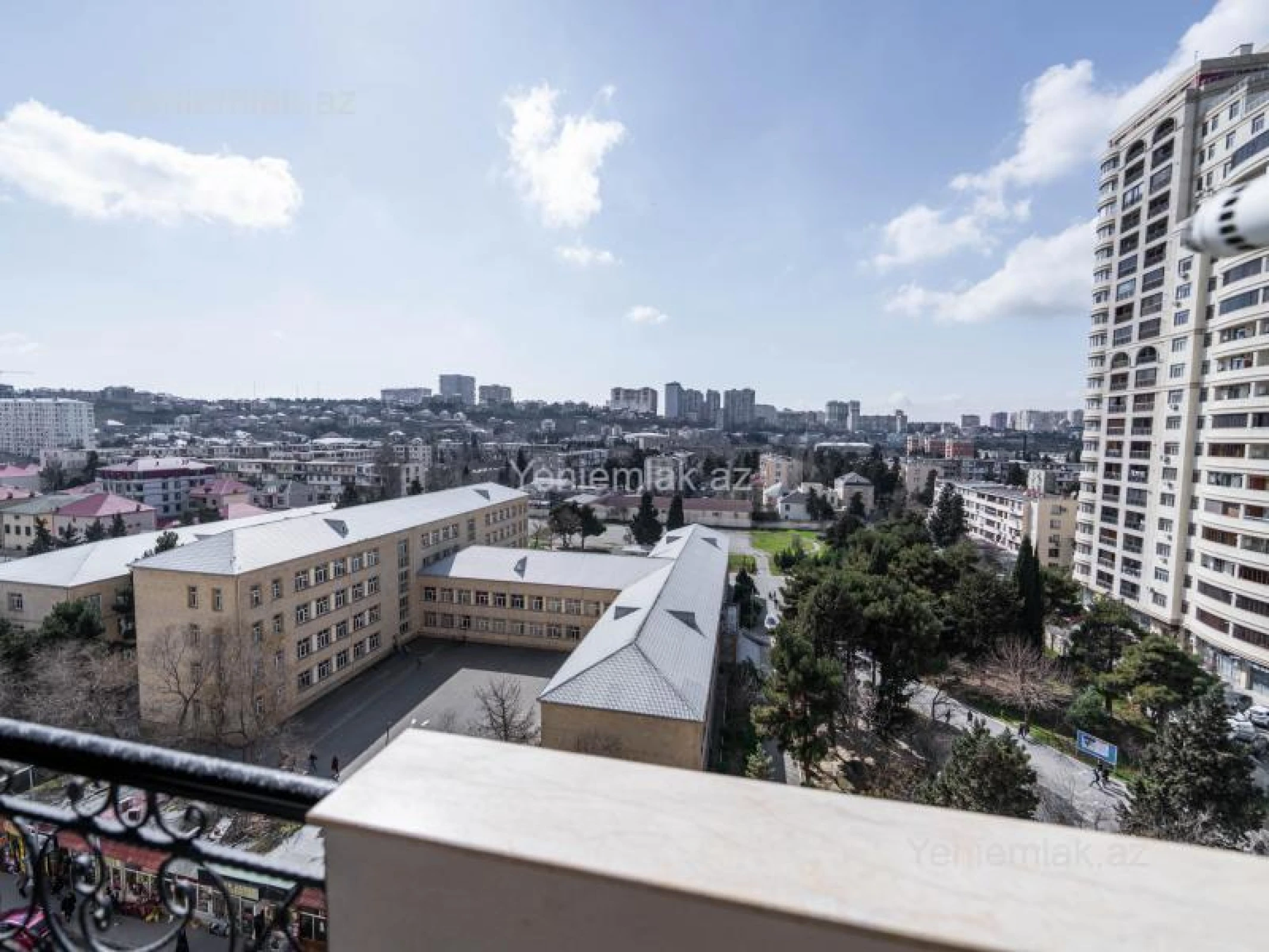 Satılır 3 otaqlı yeni tikili 98 m²