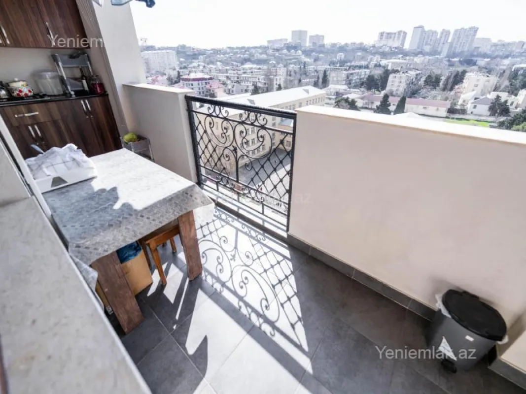 Satılır 3 otaqlı yeni tikili 98 m²