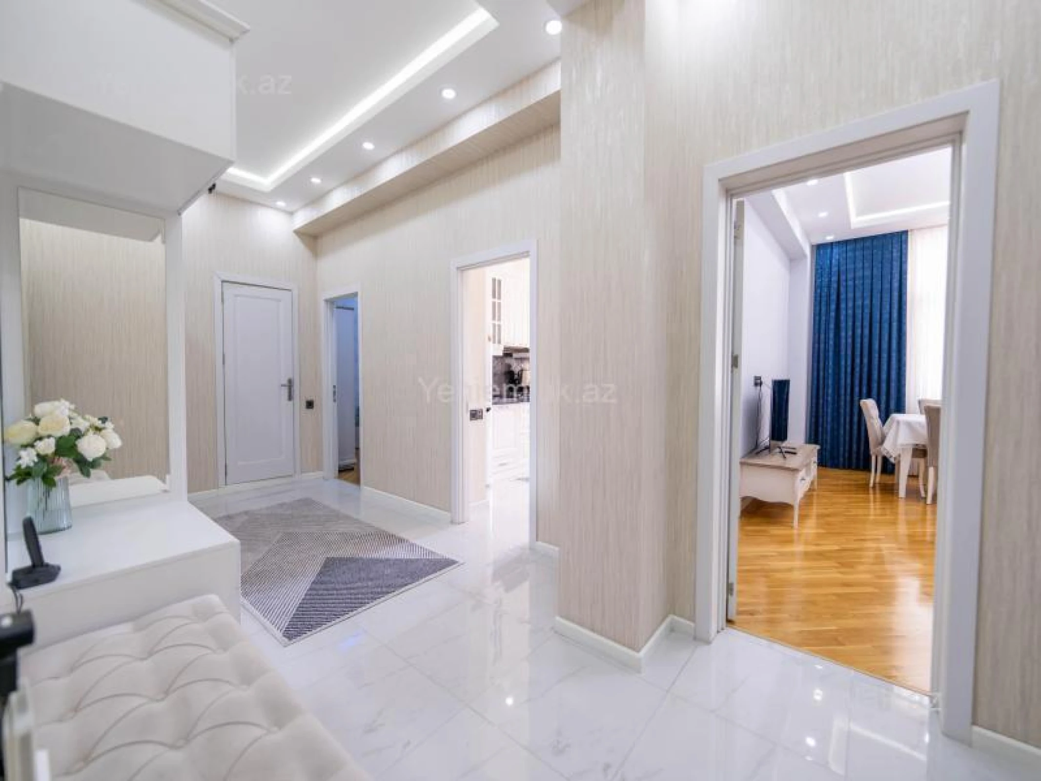 Satılır 3 otaqlı yeni tikili 98 m²