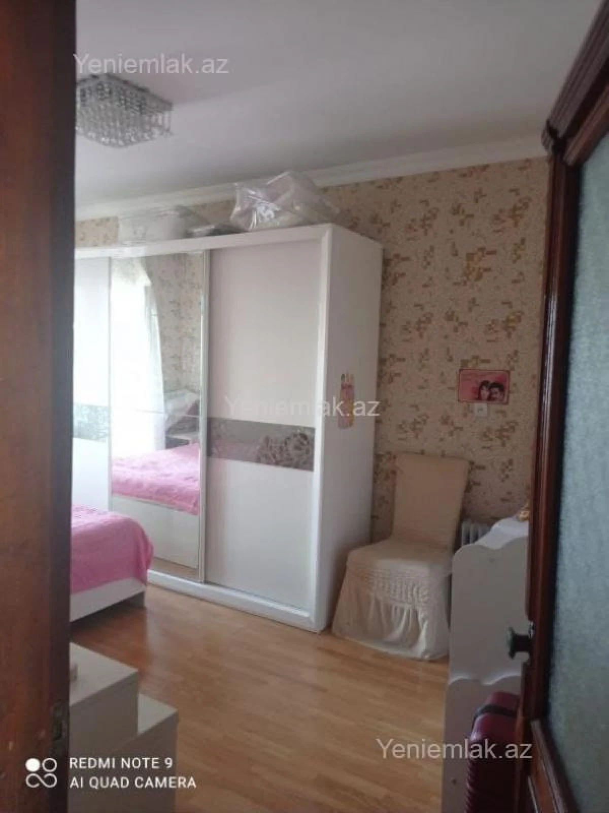 Satılır 3 otaqlı köhnə tikili 80 m²