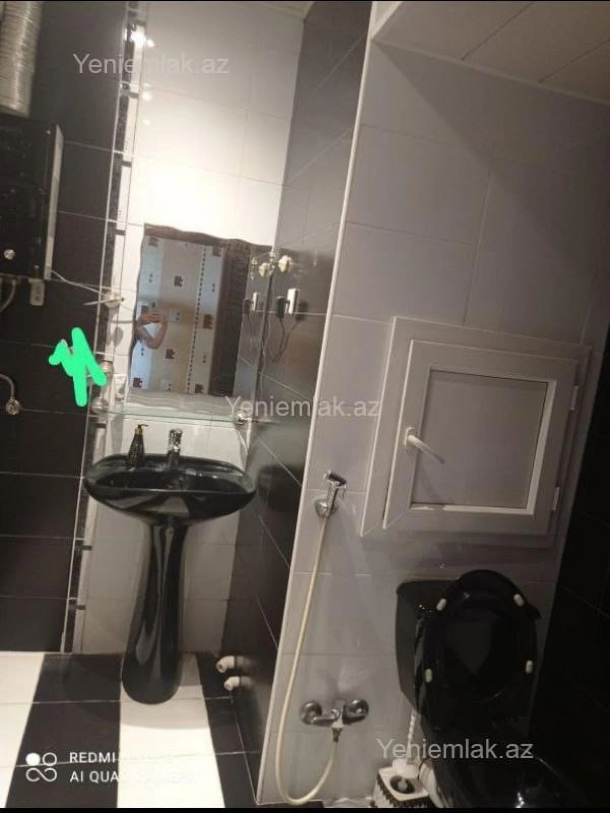 Satılır 3 otaqlı köhnə tikili 80 m²