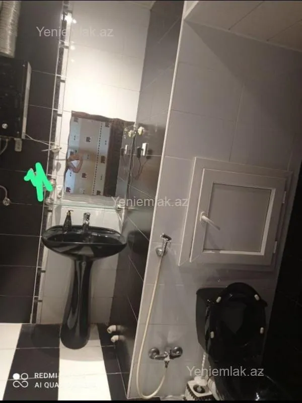 Satılır 3 otaqlı köhnə tikili 80 m²