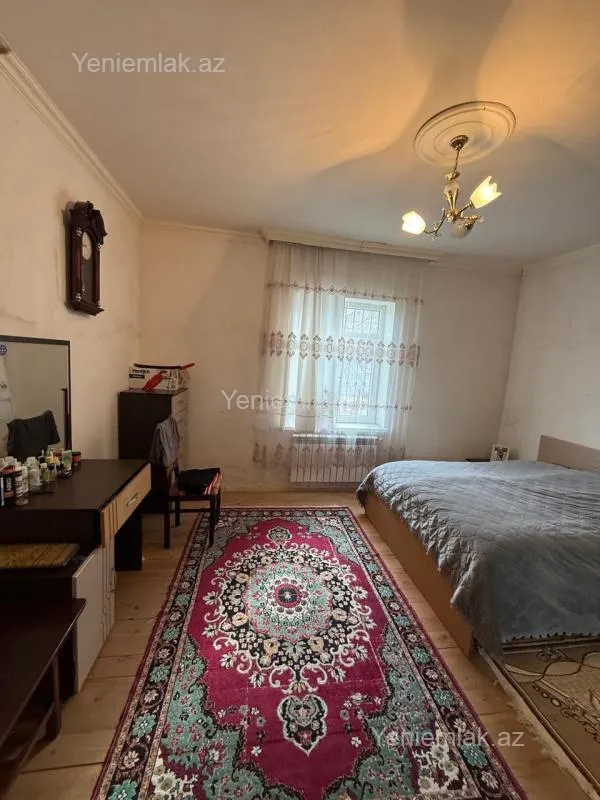 Satılır 3 otaqlı həyət evi 100 m²
