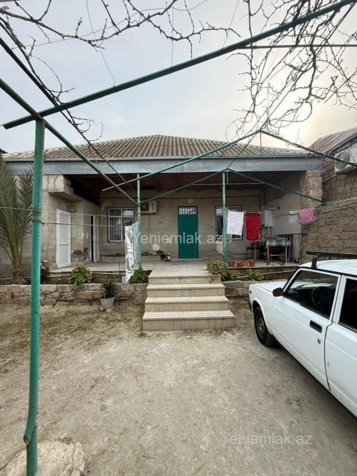 Satılır 3 otaqlı həyət evi 100 m²