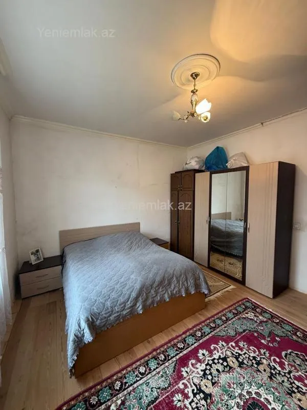 Satılır 3 otaqlı həyət evi 100 m²