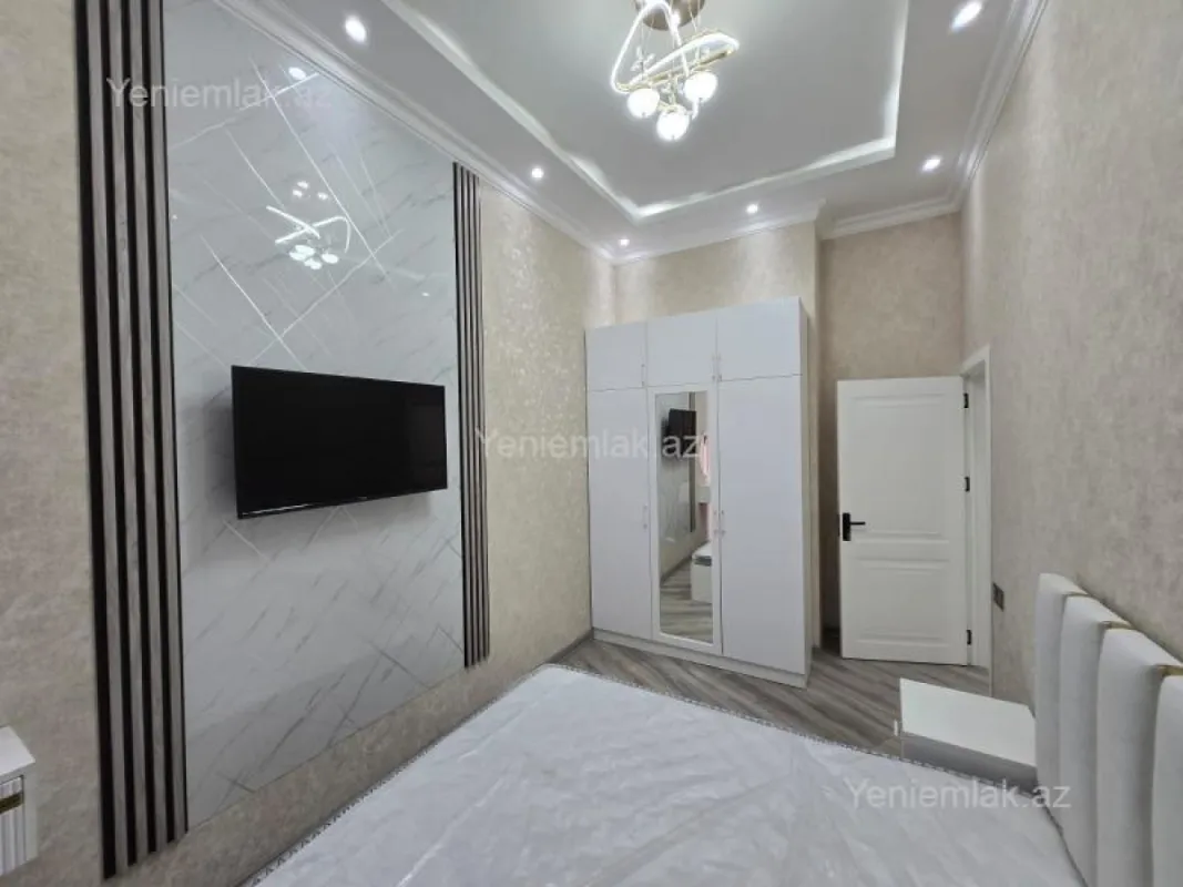 Satılır 3 otaqlı yeni tikili 62 m²