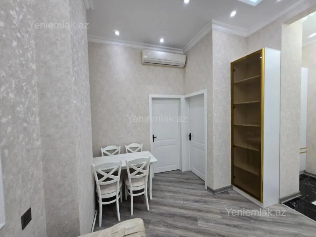 Satılır 3 otaqlı yeni tikili 62 m²