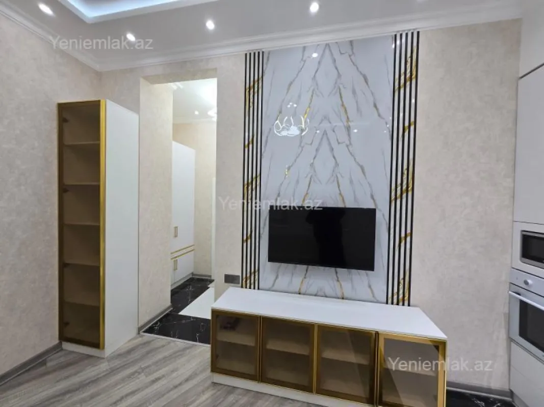 Satılır 3 otaqlı yeni tikili 62 m²