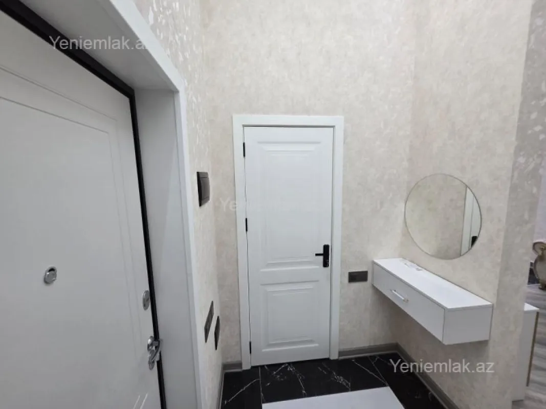 Satılır 3 otaqlı yeni tikili 62 m²