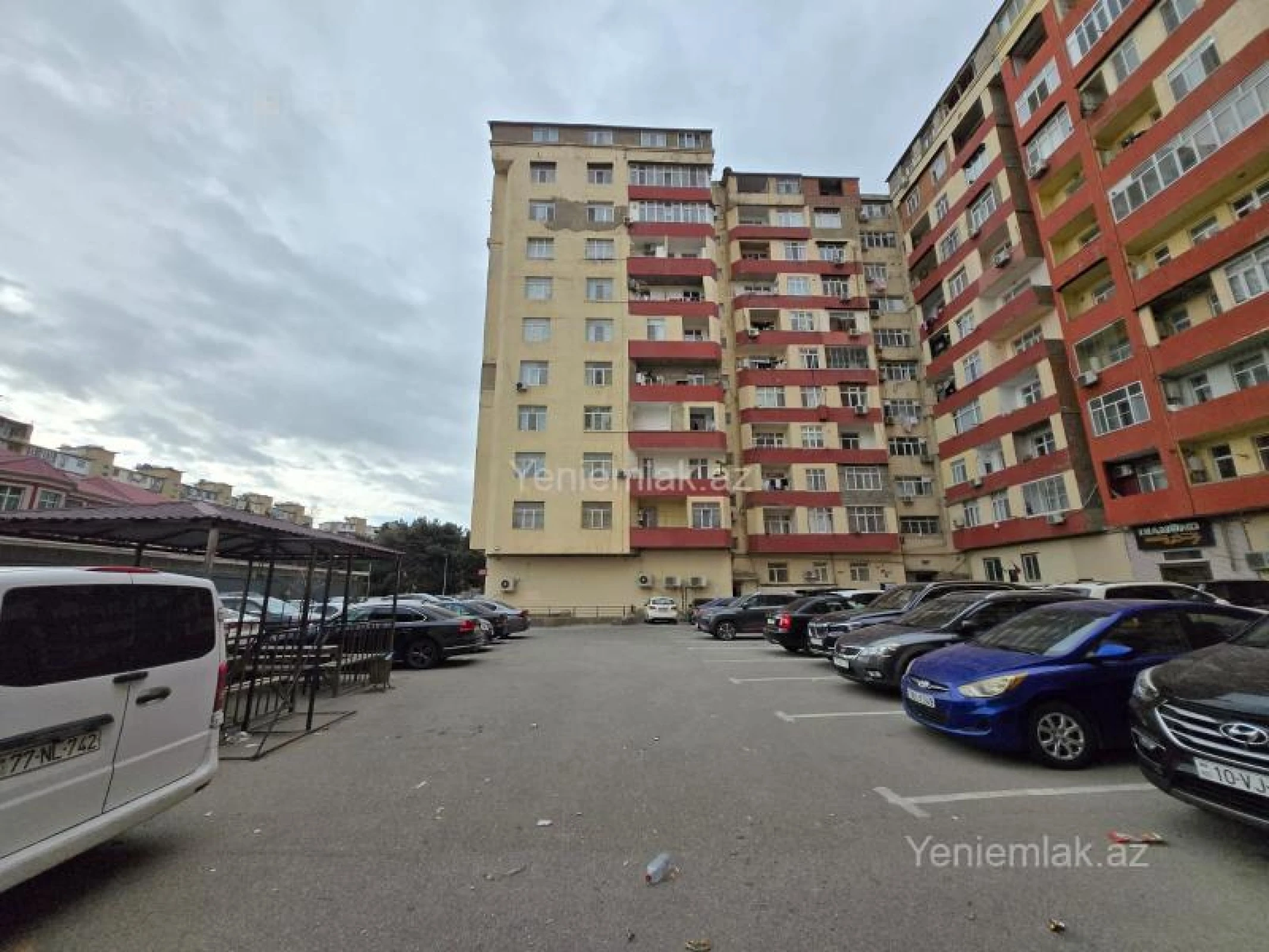 Satılır 3 otaqlı yeni tikili 62 m²