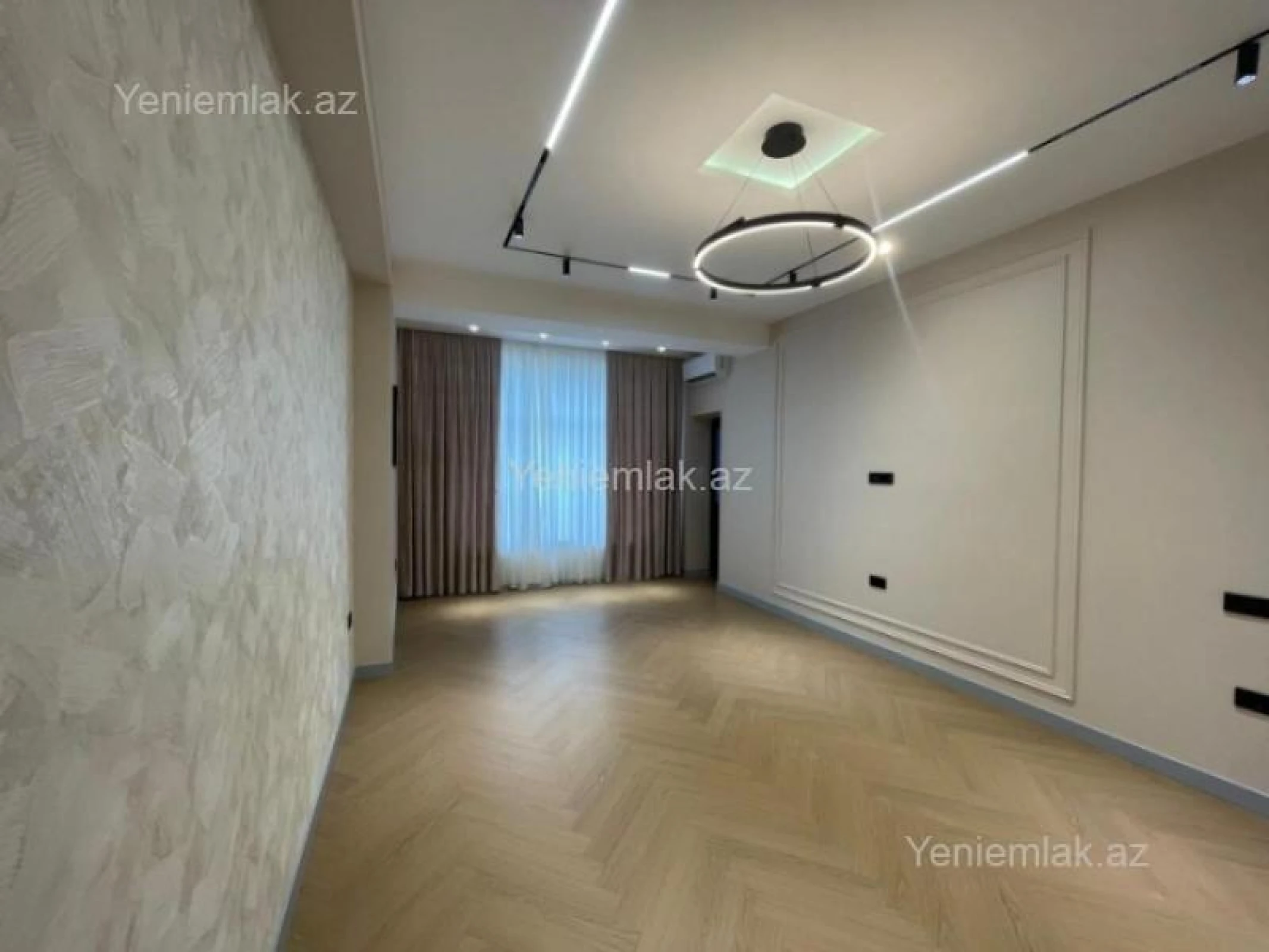 Satılır 3 otaqlı yeni tikili 82 m²
