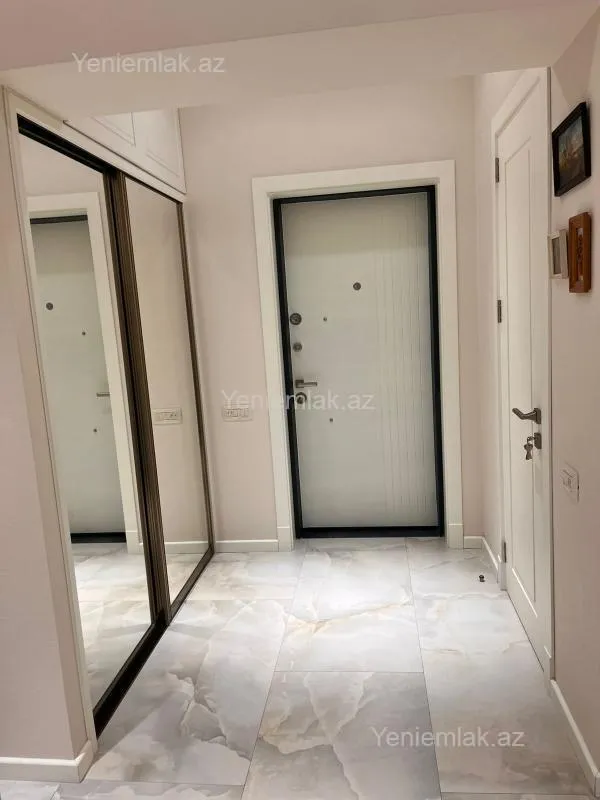 Satılır 3 otaqlı yeni tikili 95 m²