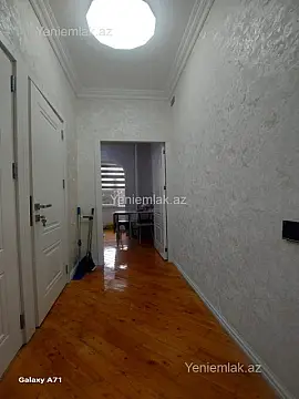 Satılır 3 otaqlı köhnə tikili 80 m²