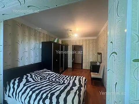 Satılır 2 otaqlı köhnə tikili 65 m²