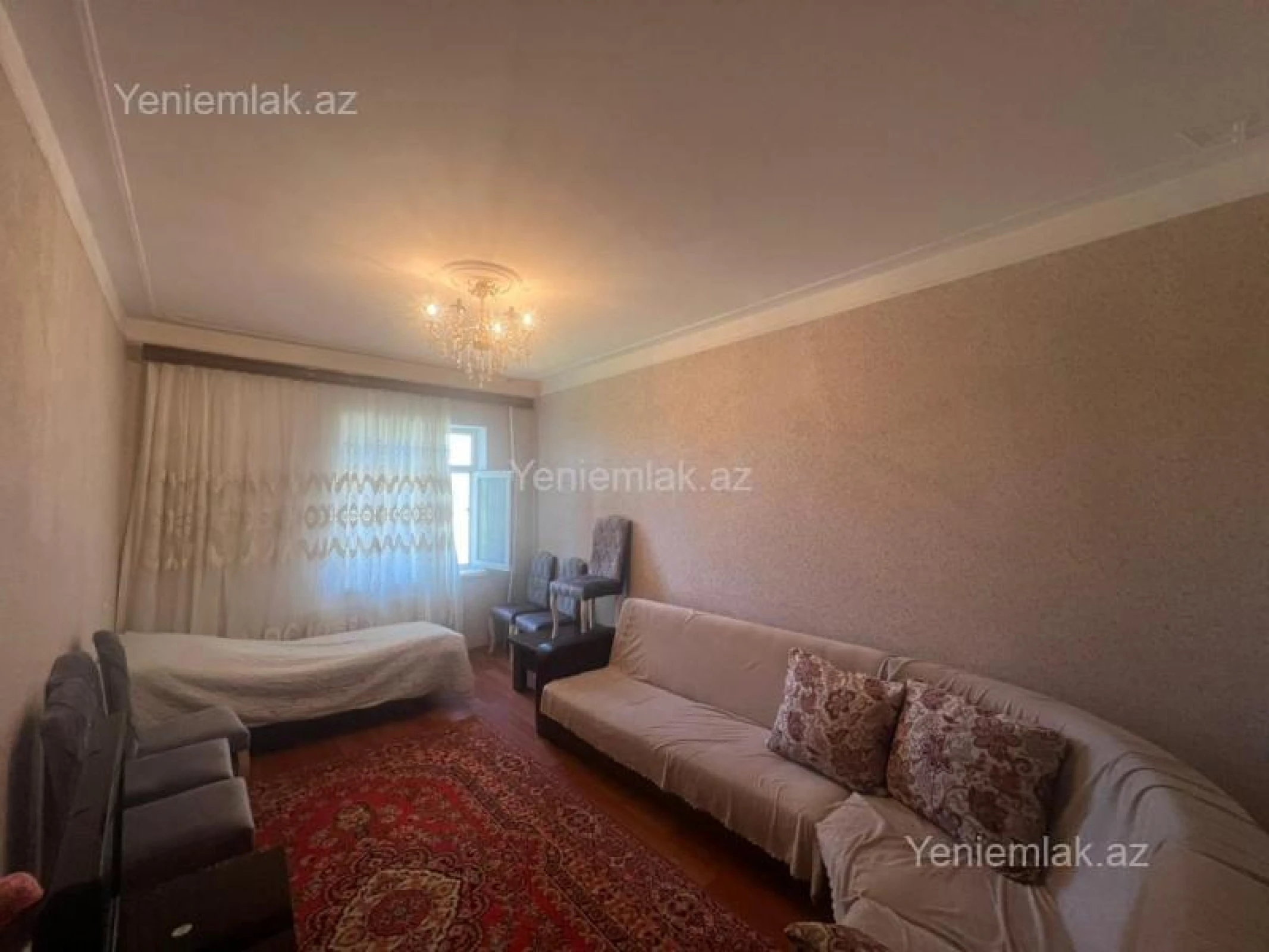 Satılır 2 otaqlı köhnə tikili 65 m²