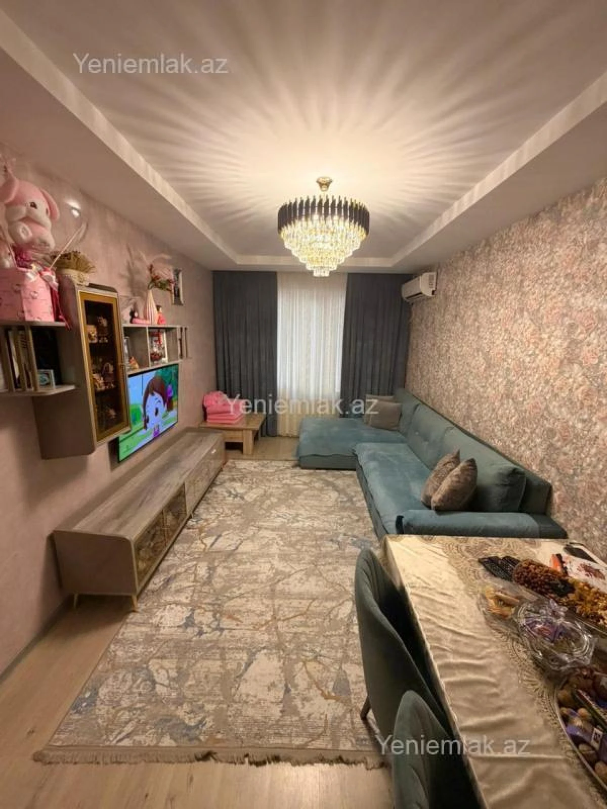 Satılır 3 otaqlı köhnə tikili 80 m²