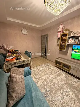 Satılır 3 otaqlı köhnə tikili 80 m²
