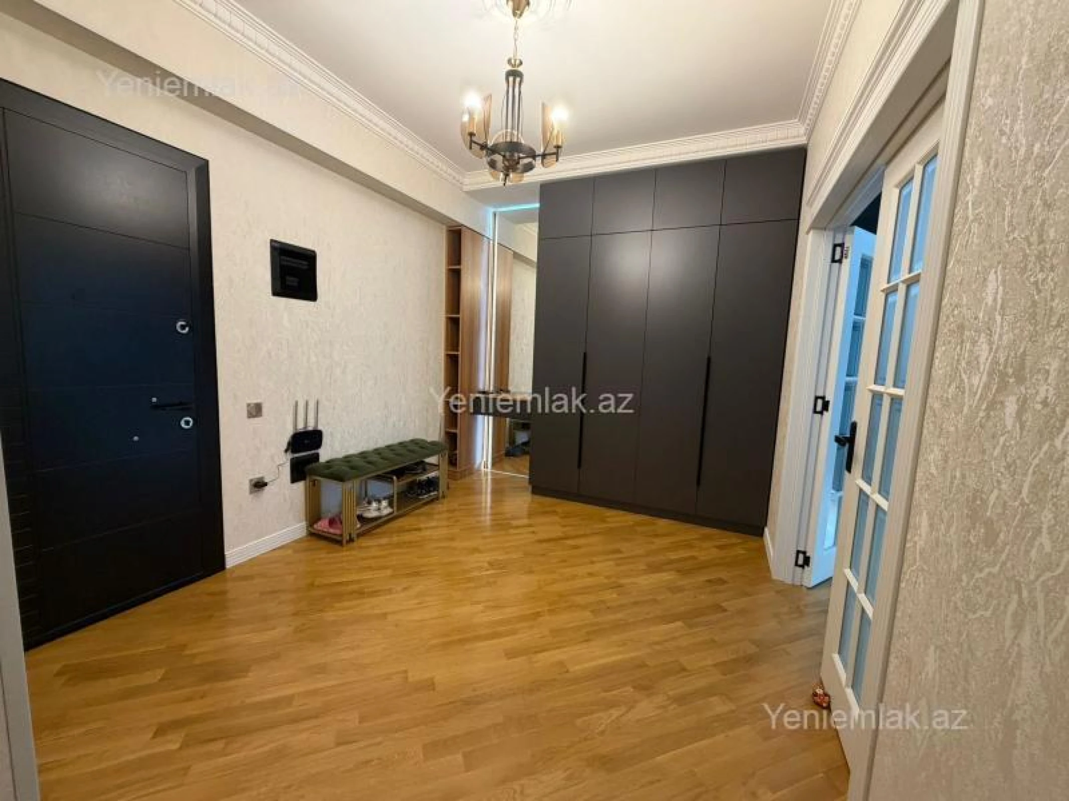 Satılır 2 otaqlı yeni tikili 110 m²