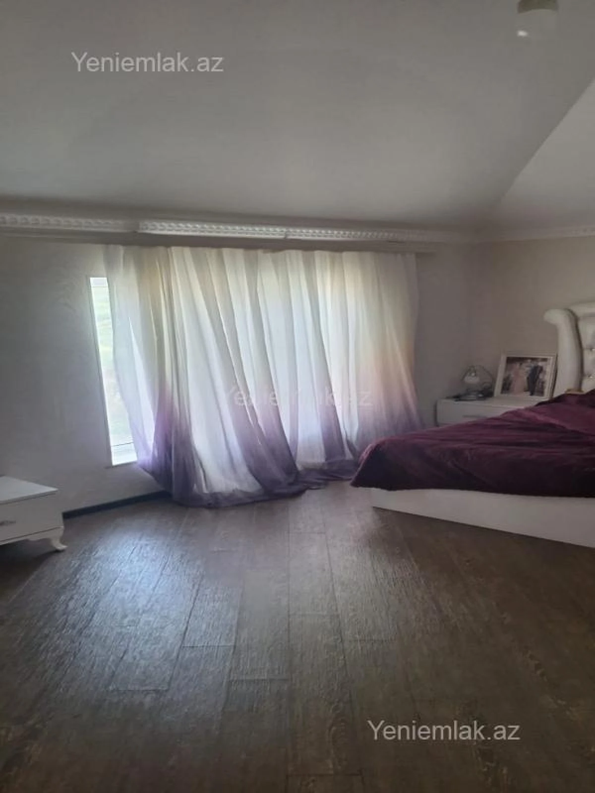 Satılır 8 otaqlı həyət evi 142 m²