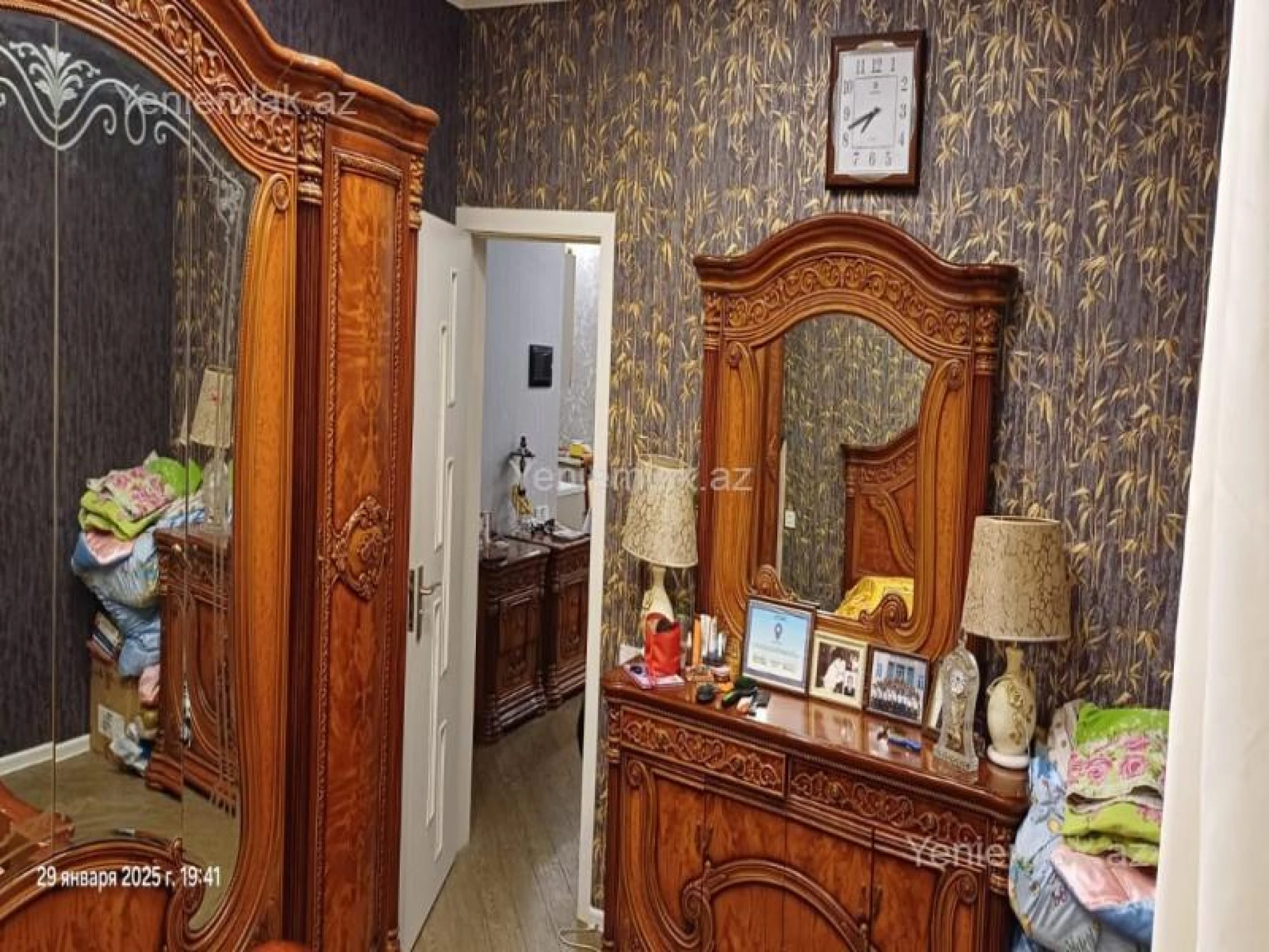 Satılır 8 otaqlı həyət evi 142 m²