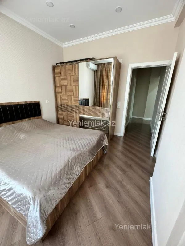 Satılır 3 otaqlı yeni tikili 115 m²