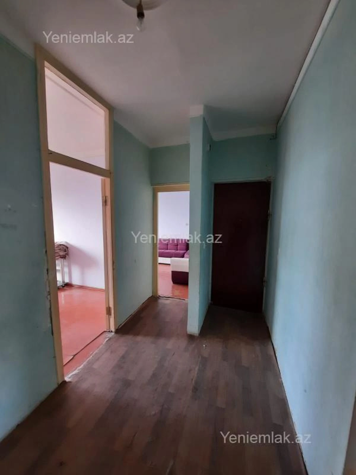 Satılır 4 otaqlı köhnə tikili 110 m²