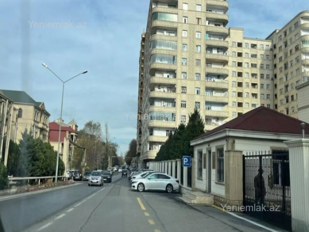 Satılır 2 otaqlı yeni tikili 65 m²