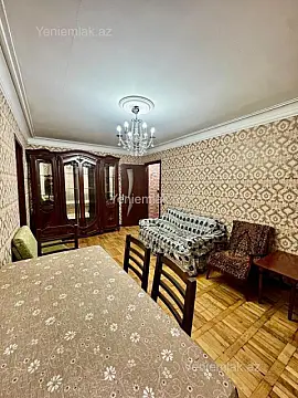 Satılır 2 otaqlı köhnə tikili 50 m²