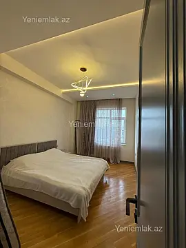 Satılır 3 otaqlı yeni tikili 160 m²
