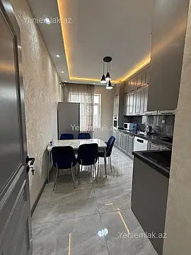 Satılır 3 otaqlı yeni tikili 160 m²