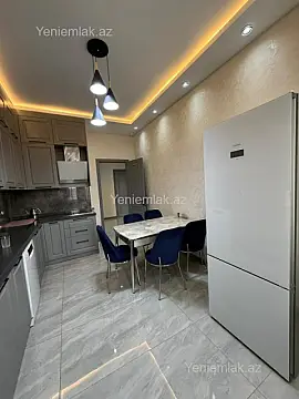 Satılır 3 otaqlı yeni tikili 160 m²