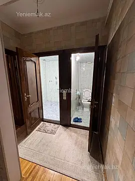 Satılır 3 otaqlı köhnə tikili 85 m²