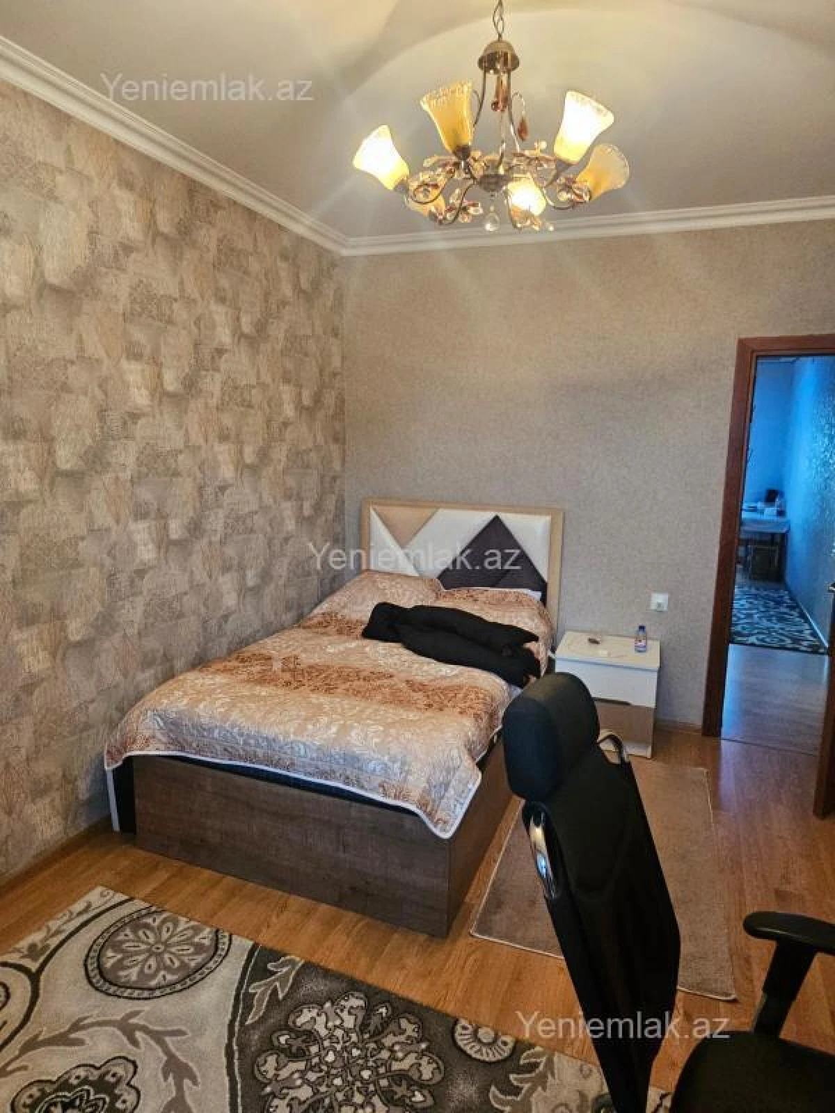 Satılır 3 otaqlı köhnə tikili 80 m²