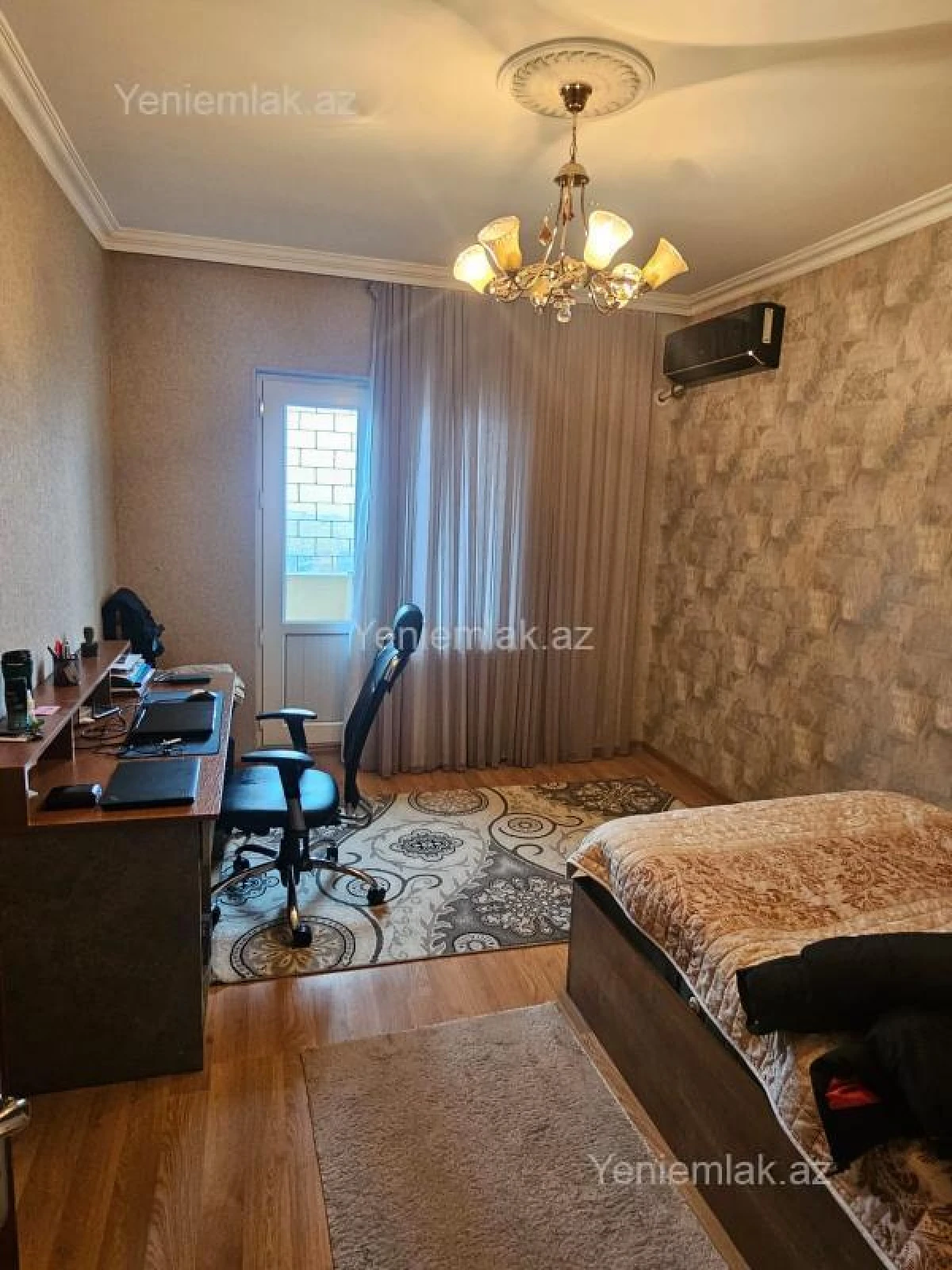 Satılır 3 otaqlı köhnə tikili 80 m²
