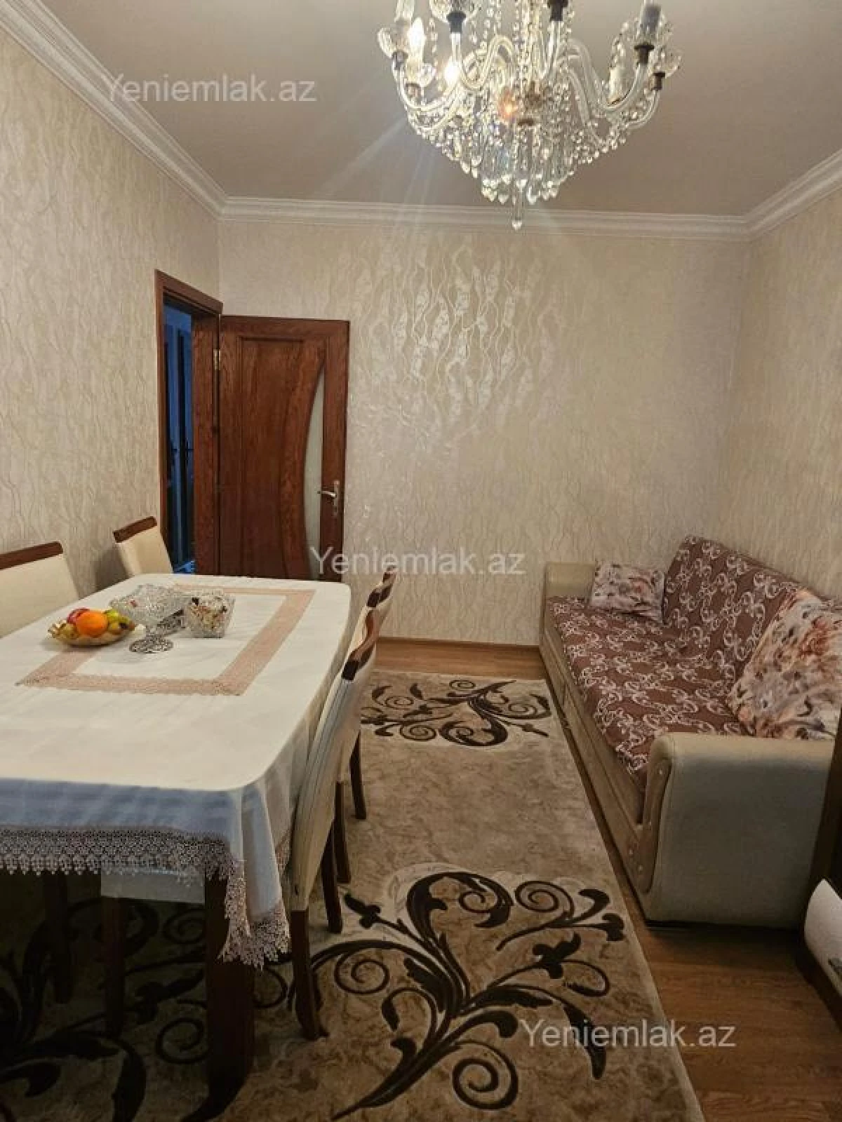 Satılır 3 otaqlı köhnə tikili 80 m²
