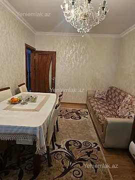 Satılır 3 otaqlı köhnə tikili 80 m²