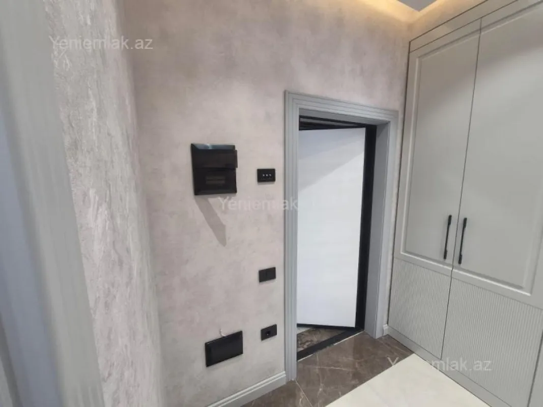 Satılır 2 otaqlı yeni tikili 70 m²