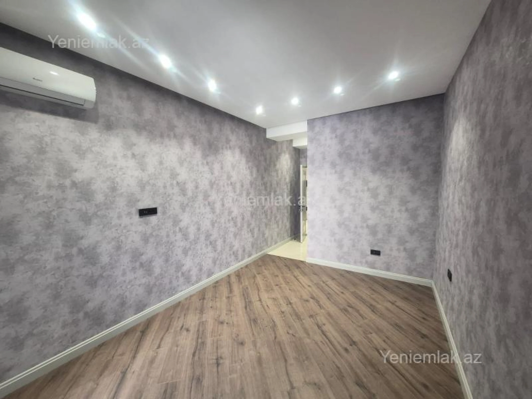 Satılır 2 otaqlı yeni tikili 70 m²