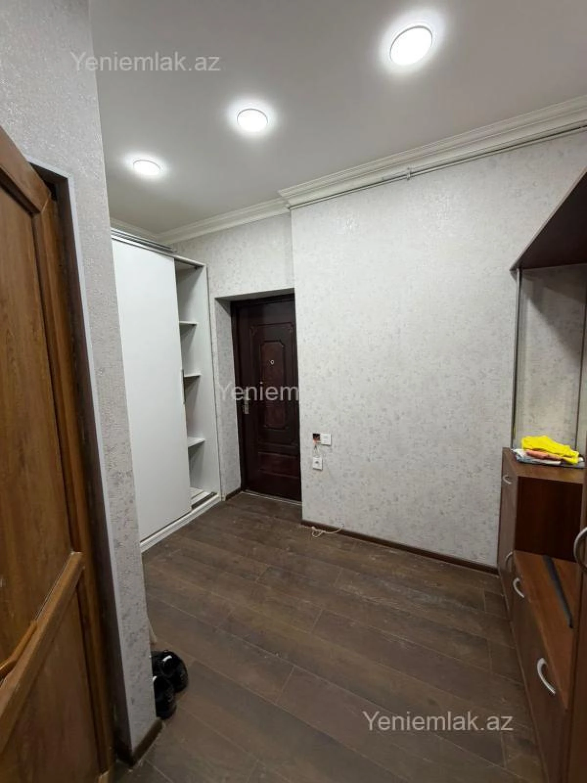 Satılır 2 otaqlı yeni tikili 59 m²