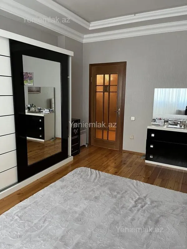 Satılır 3 otaqlı yeni tikili 121 m²