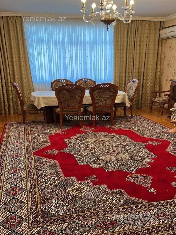 Satılır 3 otaqlı yeni tikili 121 m²