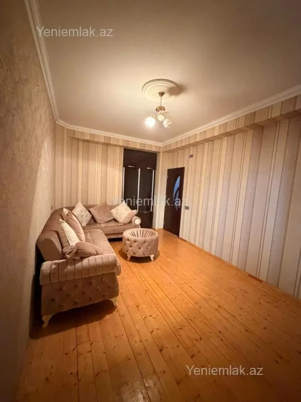 Satılır 2 otaqlı yeni tikili 60 m²