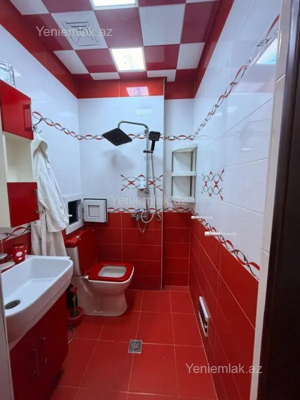 Satılır 2 otaqlı yeni tikili 60 m²